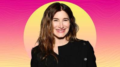 Does Kathryn Hahn Wear A Wig? The Hair Secret Revealed
