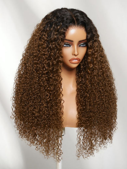 Sunber 7x5 Pre Cut Sun-Kissed Curly Wave Warm Caramel Brown With Dark Roots Lace Wig With Invisi Drawstring
